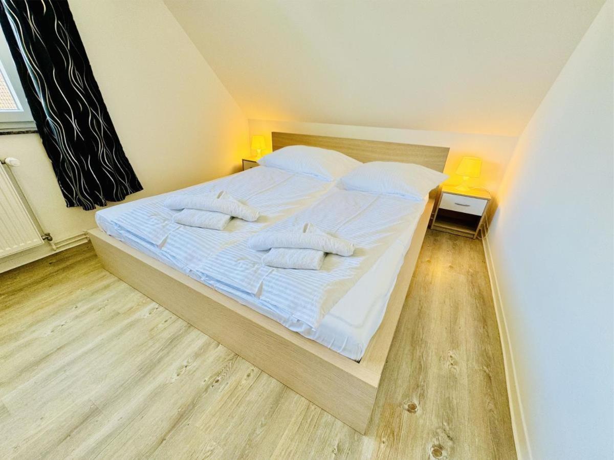 Ferienhaus Stoertebeker Росток Экстерьер фото